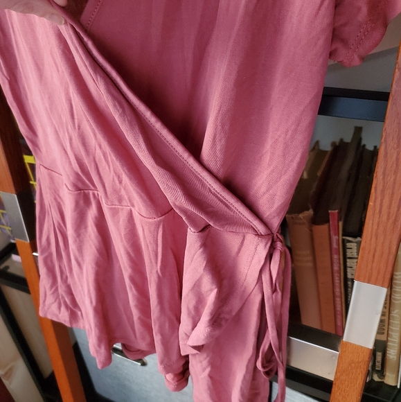 DONATED - Cute faux wrap top - Picture 2 of 4